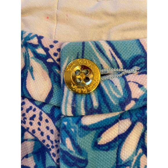 Lilly Pulitzer Women 2 Buttercup Knit Shorts Sound The Sirens Blue, White Flower - Picture 7 of 10